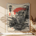 Japanischer Tiger mit Farnen Gewobene Decke – Woven Blanket Fransendecke Wandbehang